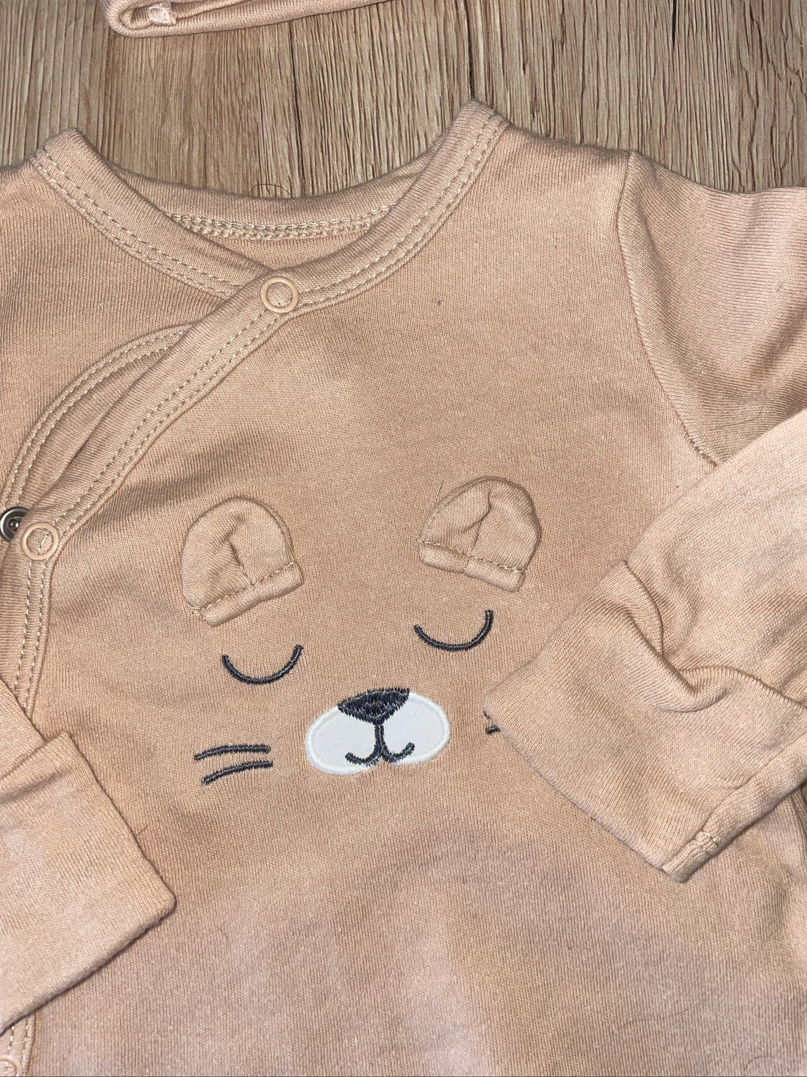 Lichte pyjama en muts 1 maand 59 cm in extenso – photo 4